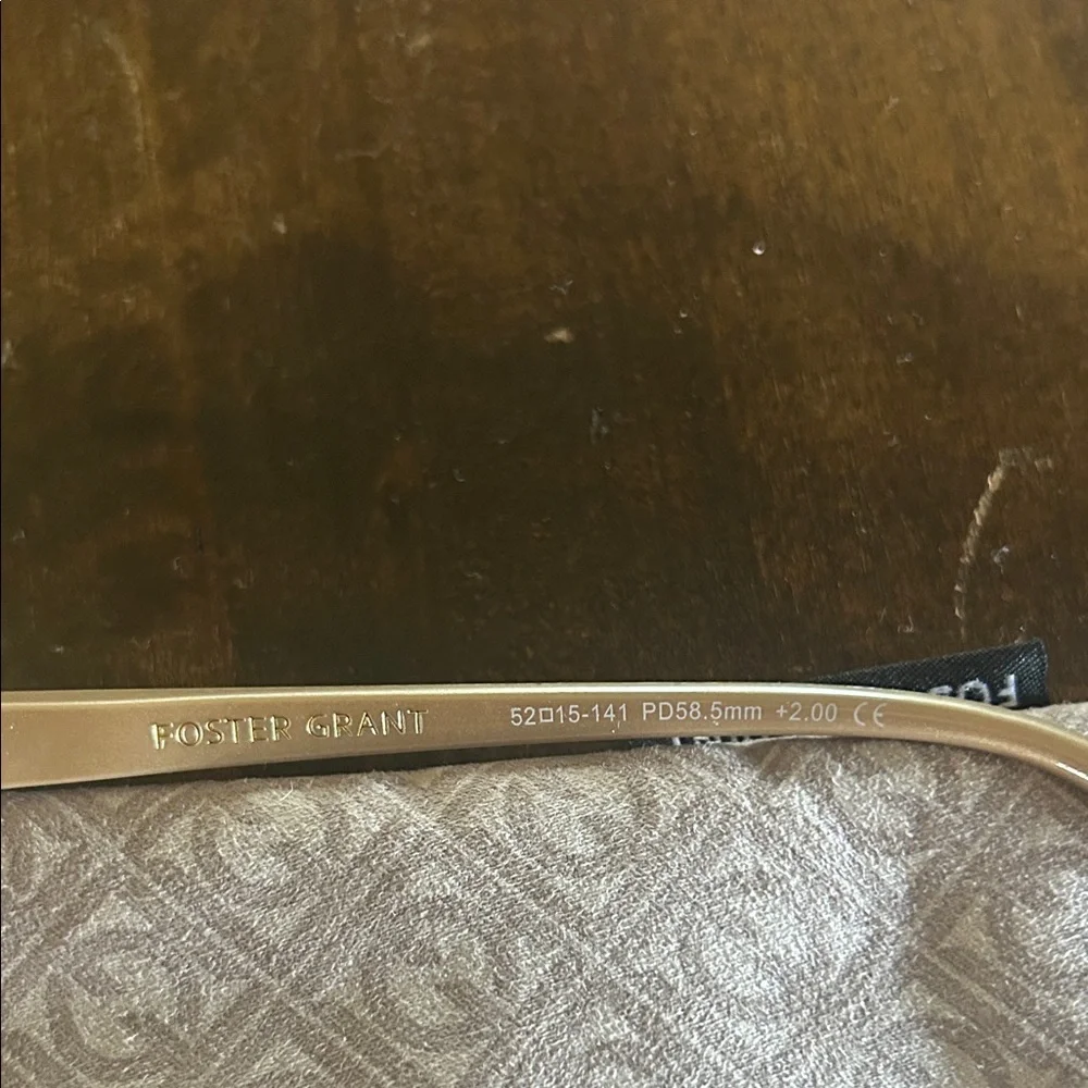 Foster Grant Brown and Tan Eyeglasses Readers